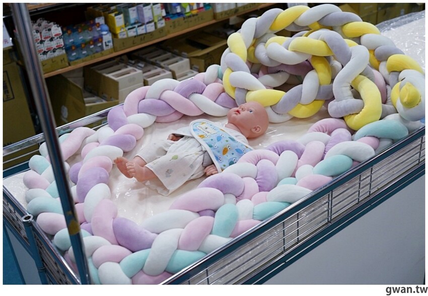 新手爸媽注意！台中婦幼年終清倉200坪超好逛，帶媽媽手冊還可以換好禮！