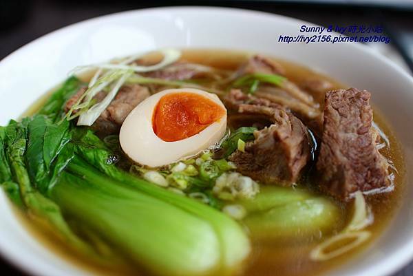 IMG_8977.JPG IMG_8977.JPG