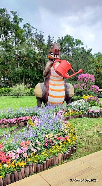 士林官邸2021「菊來運轉」花展 (Shilin Residence Chrysanthesmum Festival), Nov 26 ~ Dec 12, 2021, Taipei, Taiwan, SJKen, Dec 4, 2021.