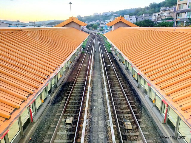 Larix pine trail nearby Fuxinggang metro station, Taipei, Taiwan, SJKen, Dec 11, 2021.