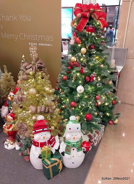 Christmas street & inside decoration of Taipei 101 department store, Taipei, Taiwan, SJKen, Nov 28, 2021.