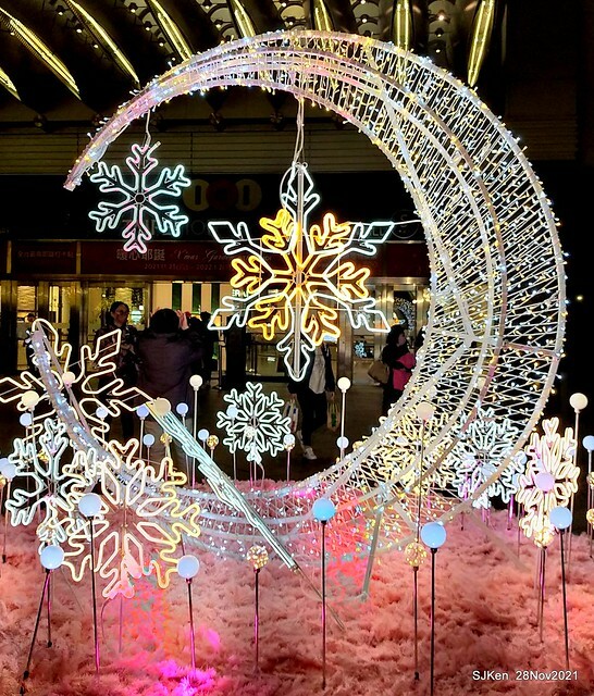 Christmas street & inside decoration of Taipei 101 department store, Taipei, Taiwan, SJKen, Nov 28, 2021.
