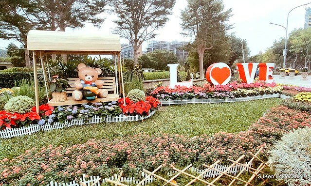 士林官邸2021「菊來運轉」花展 (Shilin Residence Chrysanthesmum Festival), Nov 26 ~ Dec 12, 2021, Taipei, Taiwan, SJKen, Dec 4, 2021.