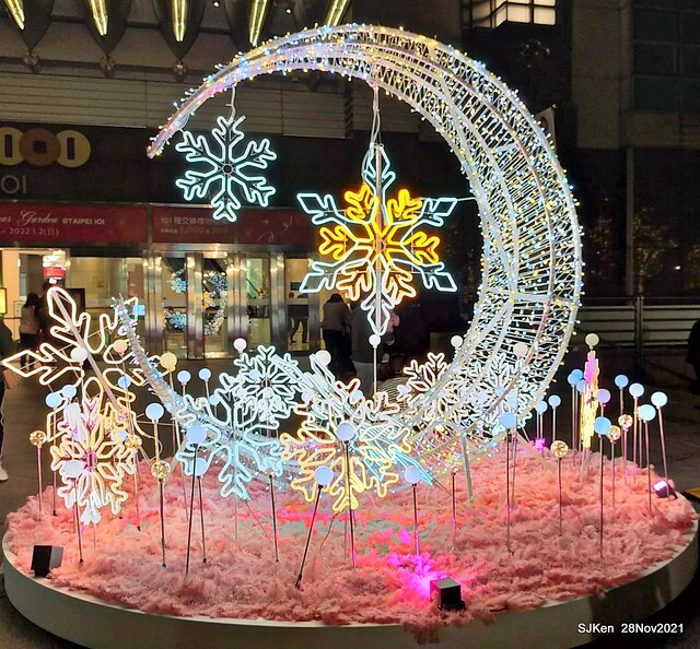 Christmas street & inside decoration of Taipei 101 department store, Taipei, Taiwan, SJKen, Nov 28, 2021.