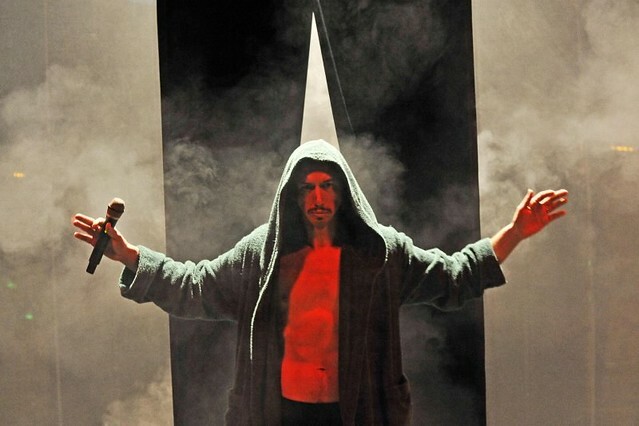 The Movie posters & stills of 法國、德國和比利時合拍merican Movie 電影《ANNETTE:星夢戀歌》(Annette)is launching in Taiwan from Dec10, 2021 onwards.