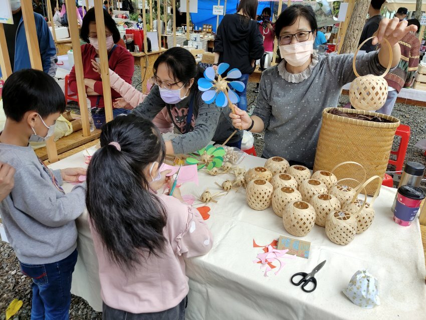 【南投】2021埔里花卉展 花遊趣．六大主題展區、花卉DIY、竹藝地景隧道、小農市集，隨手拍都是網美照!