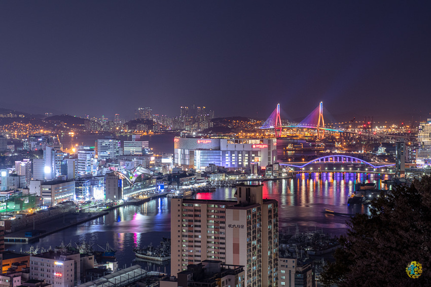 釜山必去的夜景盤點整理》韓國自由行｜The Bay 101、天馬山、影島青鶴展望台、樂天光復店｜不容錯過的韓國夜景（最後更新時間20191211） - 時空幻境 凌雲江海清