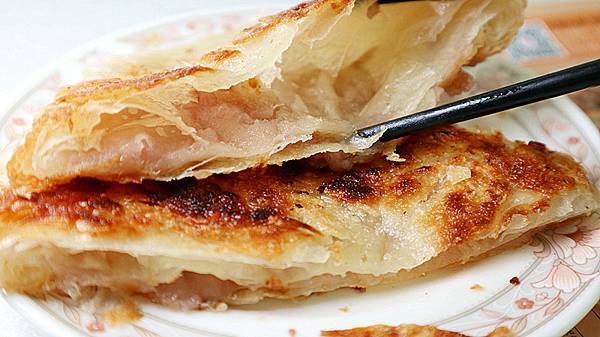 蝦皮熱銷冠軍蔥油餅｜易美旭手工千層酥餅｜蝦皮熱銷冠軍手打蔥餅｜甜的鹹的一次滿足｜氣炸更勝香煎，千層酥