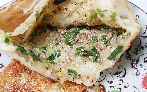 蝦皮熱銷冠軍蔥油餅｜易美旭手工千層酥餅｜蝦皮熱銷冠軍手打蔥餅｜甜的鹹的一次滿足｜氣炸更勝香煎，千層酥