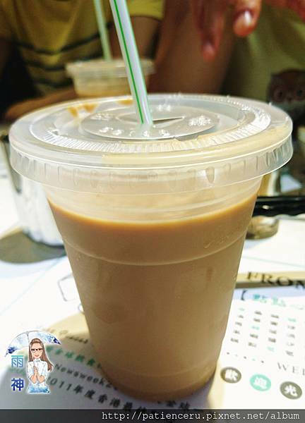 【香港九龍─美食】點點心點心專門店–佐敦店★生意爆滿的秘訣就是來吃最經典的豬仔包流金黃色的鼻涕！ - 吃貨雨神去哪兒