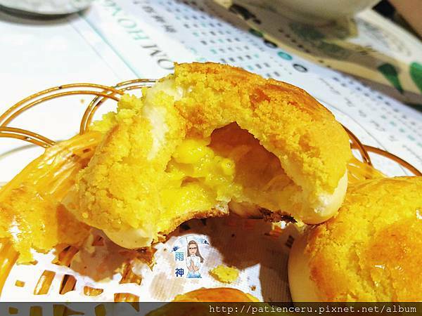 【香港九龍─美食】點點心點心專門店–佐敦店★生意爆滿的秘訣就是來吃最經典的豬仔包流金黃色的鼻涕！ - 吃貨雨神去哪兒