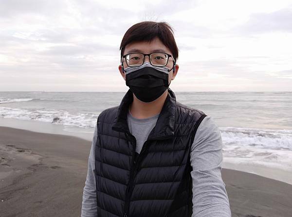 【摩托車自駕遊台南X五倍券振興之旅】第二站:黃金海岸與喜樹沙灘、黃金海岸方舟、金舟咖啡