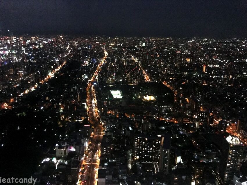 阿倍野HARUKAS 300展望台│大阪必去景點,一入門就令人屏息觀看的高空夜景! - 愛伊特candy的分享樂園