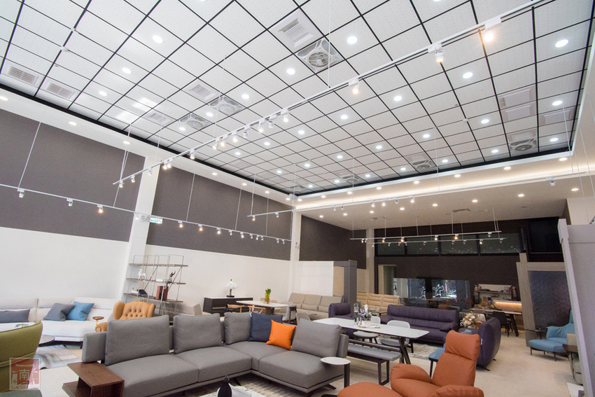 【臺南家居】賀!慶開幕|期間限定全台免運費|台灣頂級沙發製造工廠|最好的第一選擇|40年工廠直營|燈光美氣氛佳|網路的價錢高級的享受|沙發訂製|高級復刻品訂製~第諾沙發 - 南人幫