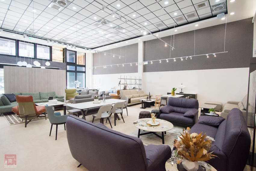 【臺南家居】賀!慶開幕|期間限定全台免運費|台灣頂級沙發製造工廠|最好的第一選擇|40年工廠直營|燈光美氣氛佳|網路的價錢高級的享受|沙發訂製|高級復刻品訂製~第諾沙發 - 南人幫