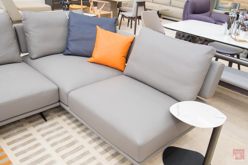 【臺南家居】賀!慶開幕|期間限定全台免運費|台灣頂級沙發製造工廠|最好的第一選擇|40年工廠直營|燈光美氣氛佳|網路的價錢高級的享受|沙發訂製|高級復刻品訂製~第諾沙發 - 南人幫