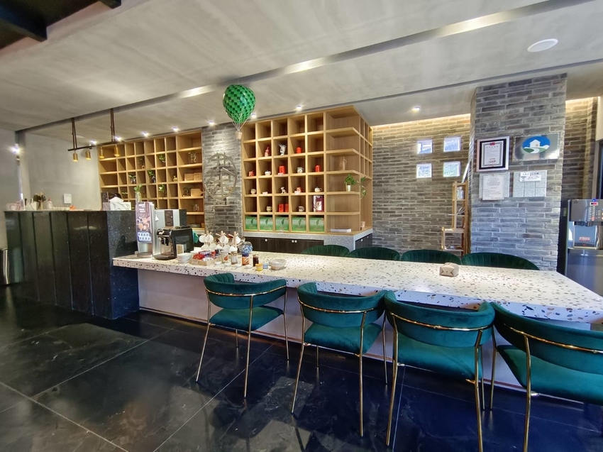 【台東.關山】茶田關舍BNB民宿。悠閒豐盛早午餐Brunch+寬敞交誼廳很舒適