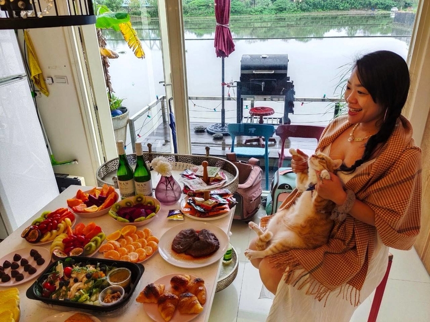 【宜蘭.冬山】斑馬芭芭拉小別墅包棟開趴+超美麗中島早午餐+學生制服趴+閨密寫真+寵物友善