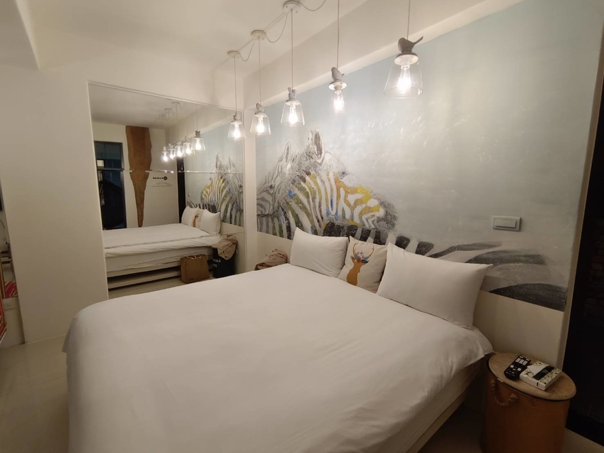 【宜蘭.冬山】斑馬芭芭拉小別墅包棟開趴+超美麗中島早午餐+學生制服趴+閨密寫真+寵物友善