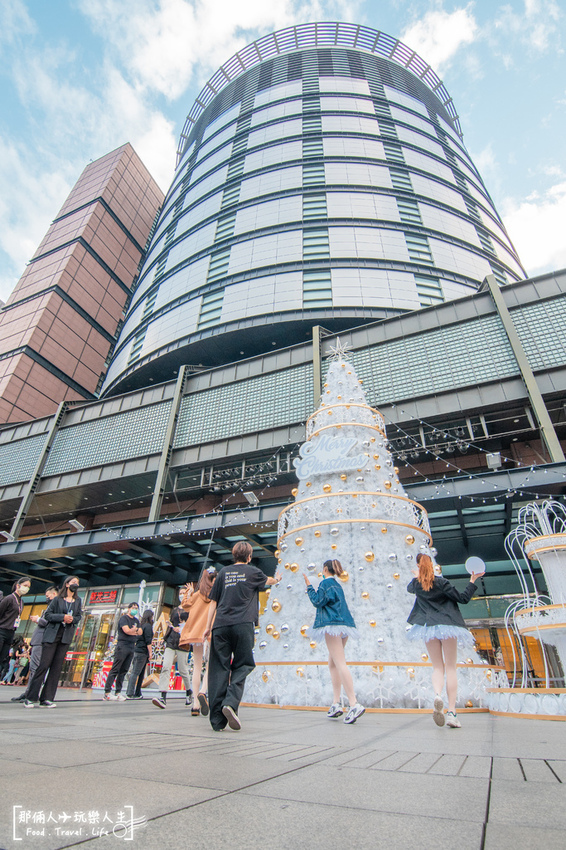 2021新光三越聖誕節-3.jpg