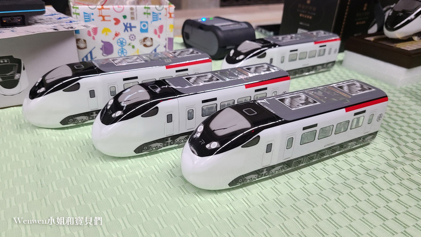 台鐵EMU3000新城際列車周邊商品 (3).jpg 台鐵EMU3000新城際列車周邊商品 (3).jpg