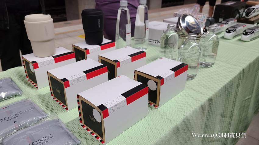 台鐵EMU3000新城際列車周邊商品 (1).jpg 台鐵EMU3000新城際列車周邊商品 (1).jpg