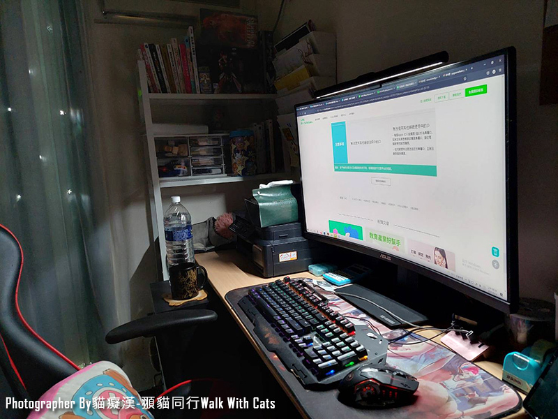 BenQ螢幕智能掛燈