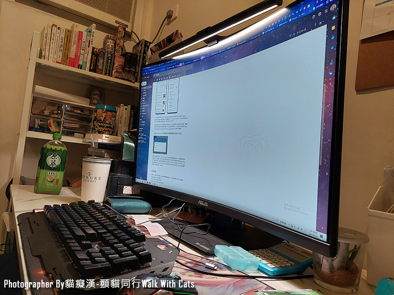 BenQ螢幕智能掛燈