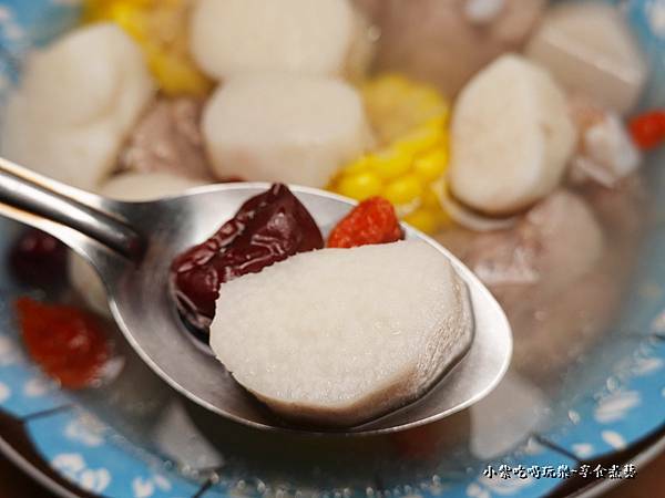 山藥排骨玉米湯-金好筍農場原生藥山藥 (2).jpg