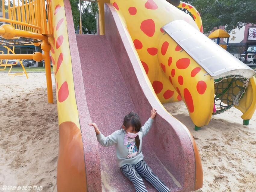 花蓮親子景點長頸鹿親子公園 花蓮親子景點長頸鹿親子公園