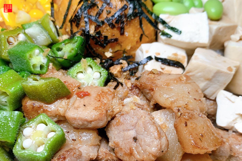 台中西區美食／好吃健康無負擔的彩碗colorbowlpoke！引進夏威夷衝浪碗　多樣新鮮原型食材