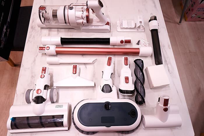 台中家電遷廠擴大營運！電動濕拖無線吸塵器超狂優惠，限時五天售完為止 - 吃關關