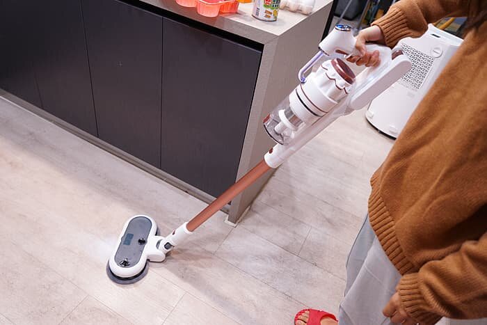 台中家電遷廠擴大營運！電動濕拖無線吸塵器超狂優惠，限時五天售完為止 - 吃關關