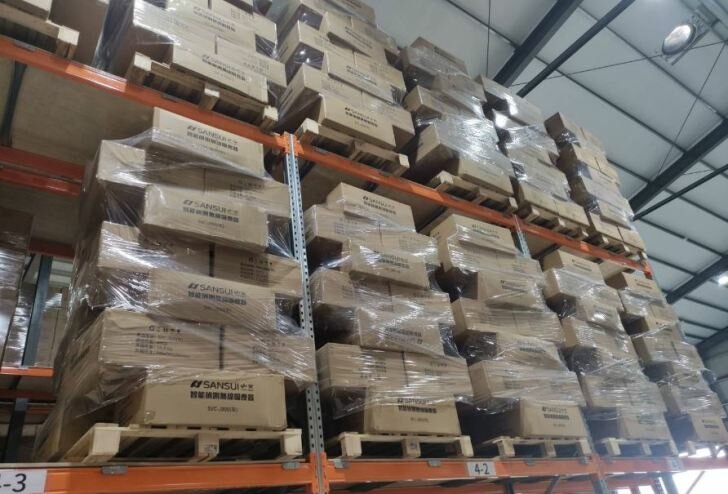 台中家電遷廠擴大營運！電動濕拖無線吸塵器超狂優惠，限時五天售完為止 - 吃關關