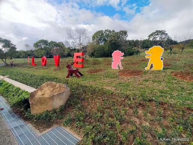 Park blossoms at「 北投社三層崎公園」, Taipei, Taiwan, SJKen, Jan 19, 2022.
