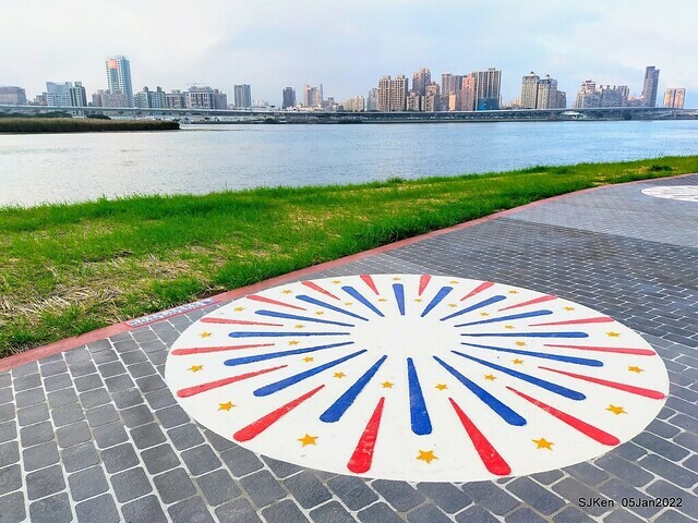 延平河濱公園花海(Flower blossoms of Yan-ping riverbank garden), Taipei, Taiwan, SJKen, Jan 5, 2022.