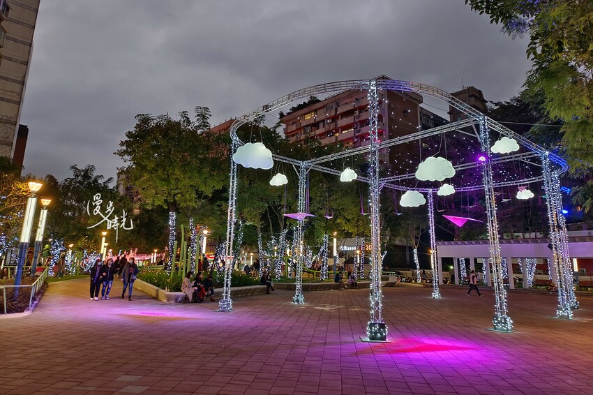 台北／東區飛行日記－三大主題燈區點亮忠孝復興夜空