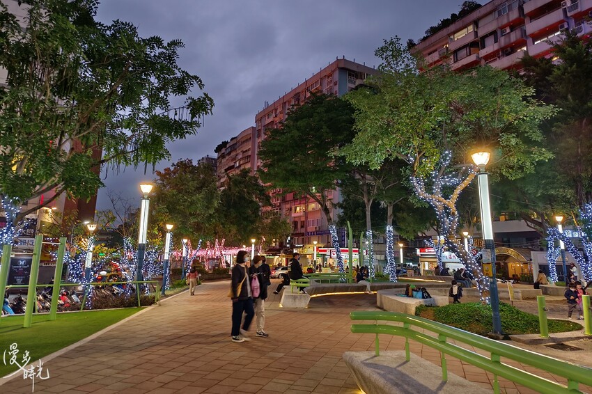 台北／東區飛行日記－三大主題燈區點亮忠孝復興夜空