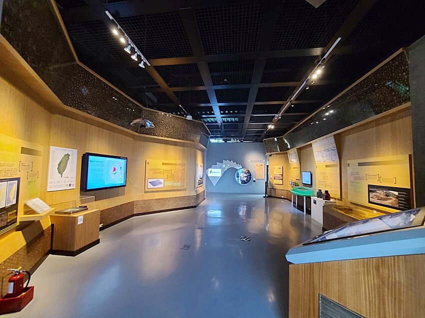 2022南投竹山燈會║燈會結合在地竹藝文化大放光彩,竹山文化園區、菸葉館、紫南宮、車籠埔斷層保存園區、遊山茶訪,春節連假竹山一日遊必去景點大推薦!