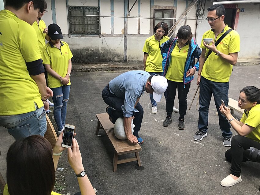 2022南投竹山燈會║燈會結合在地竹藝文化大放光彩,竹山文化園區、菸葉館、紫南宮、車籠埔斷層保存園區、遊山茶訪,春節連假竹山一日遊必去景點大推薦!