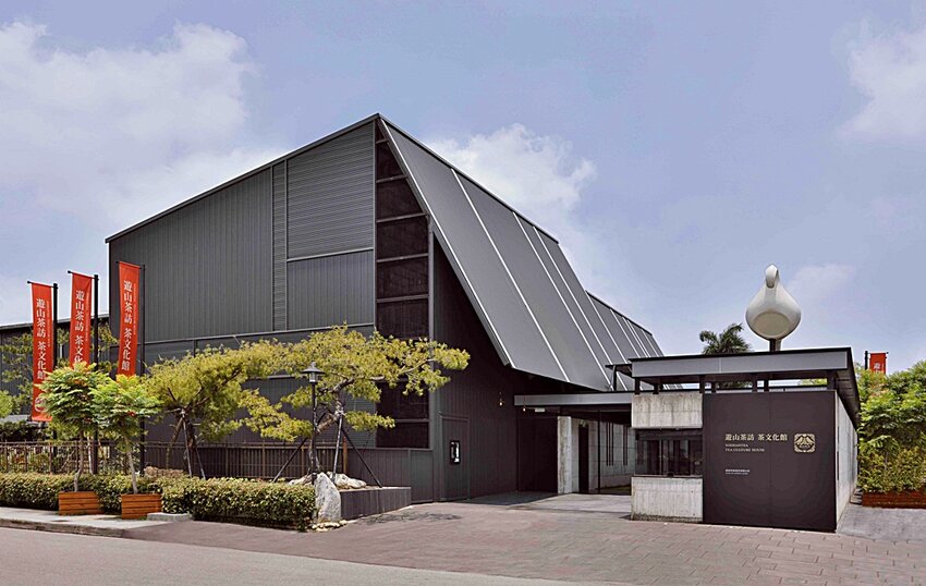 2022南投竹山燈會║燈會結合在地竹藝文化大放光彩,竹山文化園區、菸葉館、紫南宮、車籠埔斷層保存園區、遊山茶訪,春節連假竹山一日遊必去景點大推薦!