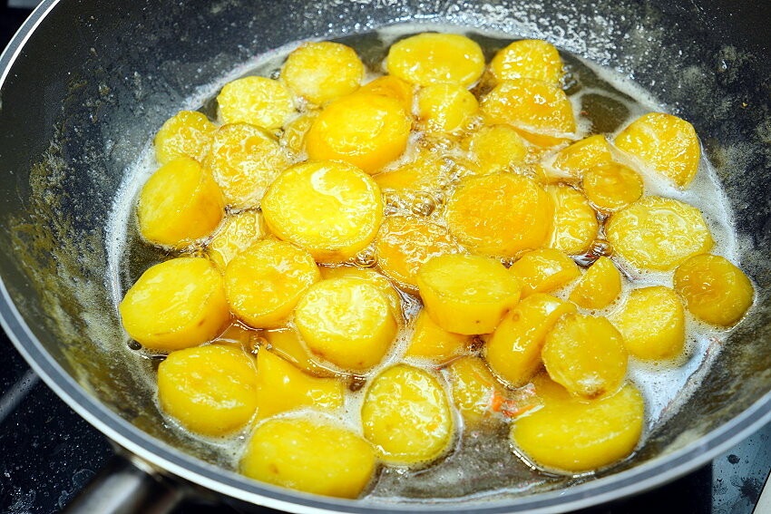 【食譜】蜜地瓜做法.古早味地瓜糖、密蕃薯的美味秘訣!