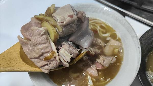 【宅配美食】高雄翰品飯店新推出常溫商品伴手禮-只要7分鐘就能在家品嚐五星級飯店的美味