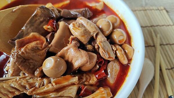 【宅配美食】高雄翰品飯店新推出常溫商品伴手禮-只要7分鐘就能在家品嚐五星級飯店的美味