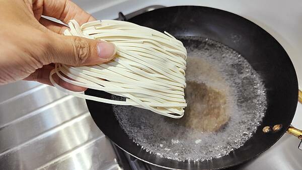 【宅配美食】高雄翰品飯店新推出常溫商品伴手禮-只要7分鐘就能在家品嚐五星級飯店的美味