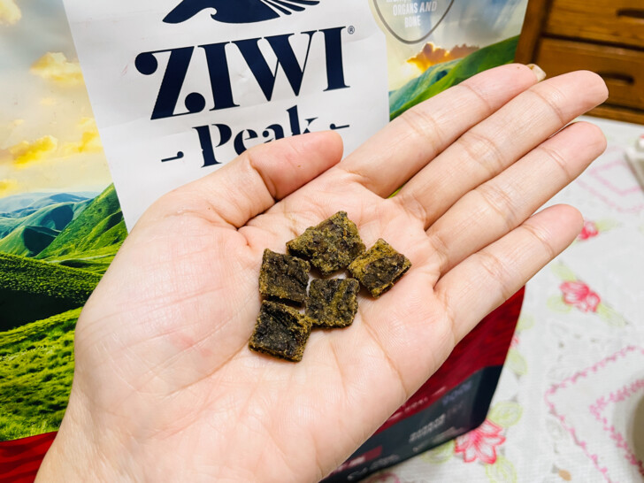【ZIWI巔峰狗飼料】超強肉含量頂級飼料｜小臘腸咪咪一吃就愛上~