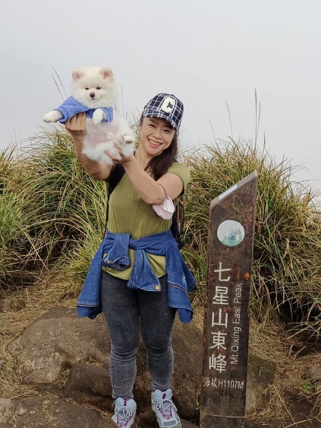 【台北.北投】陽明山免費景點。七星山冷水坑登山口-東峰-主峰-夢幻湖-冷水坑路線