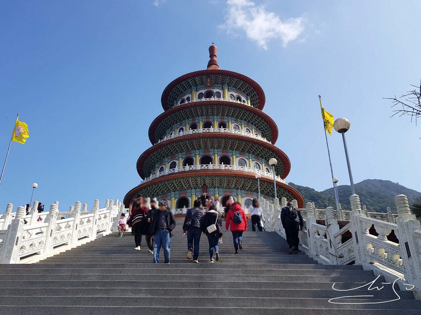 【2022淡水天元宮櫻花】賞櫻花季最新情報 ➤ 賞櫻前線交通資訊！北台灣賞櫻熱門景點！三色櫻／吉野櫻花期！