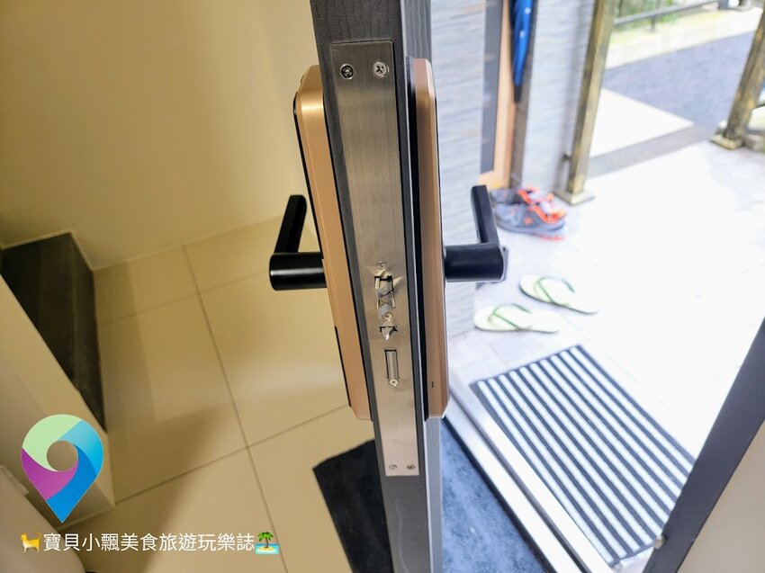 [智能科技]讓多年安全領域專業的中興保全守護您 旗艦款 中保無限+智慧電子鎖 五種開鎖方式 出門在外 安全又