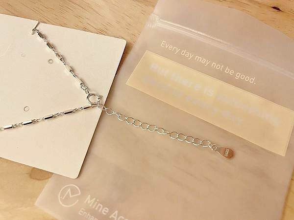 老式列車｜純銀手鍊、小隻女穿搭│送自己一份美的禮物：Mine Accessory飾品│純銀材質、純銀耳環、飾品推薦、購買純銀商品即贈拭銀布